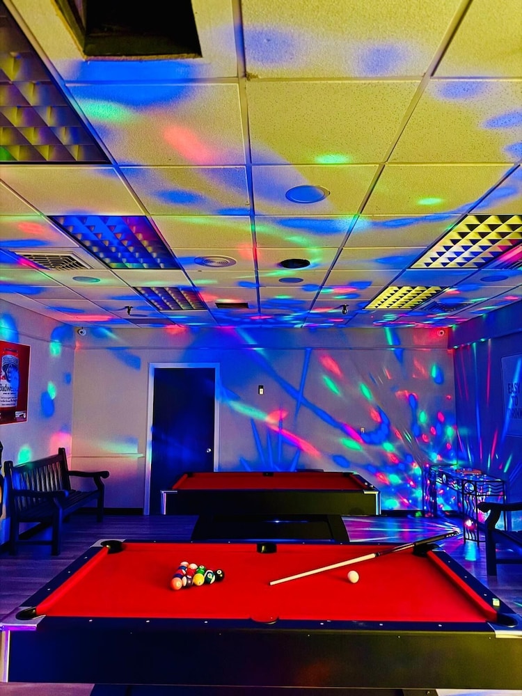 VIP INN AND SUITES
