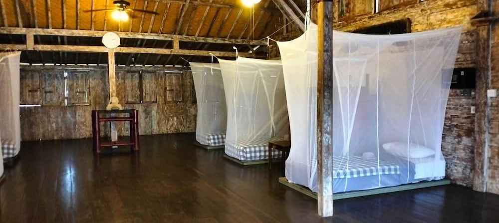 Seabreeze Hostel Bali view 3