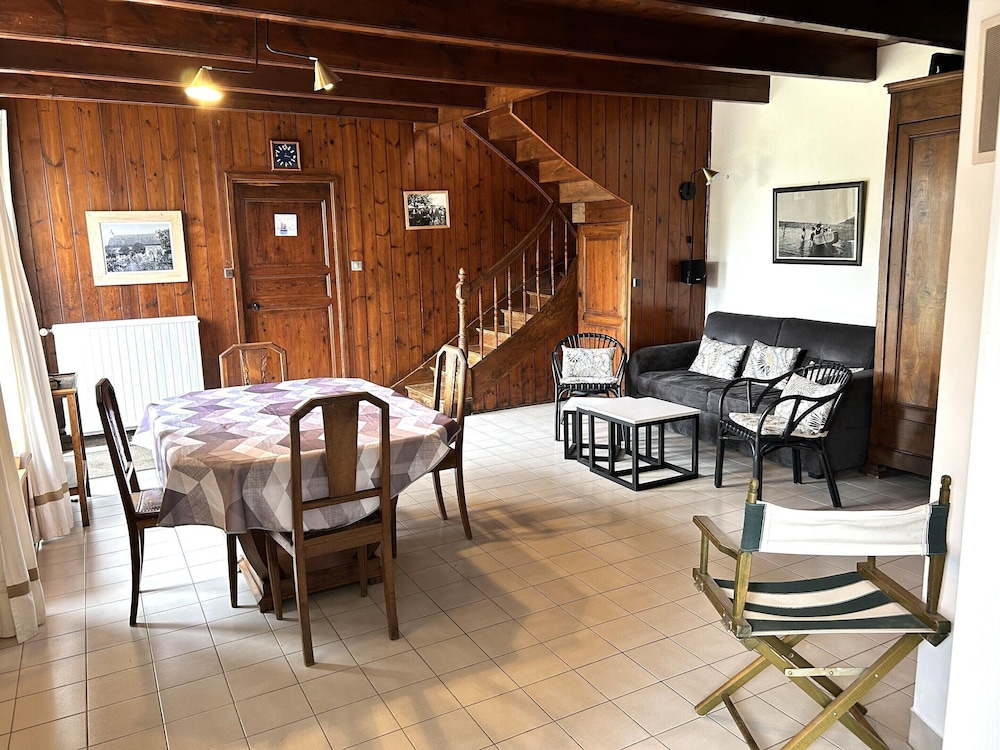 Charming Breton House Near Petit Havre Beach