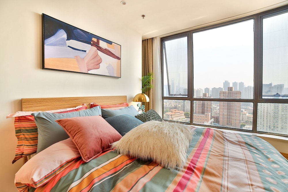 Landsea Apartment Downtown Branch