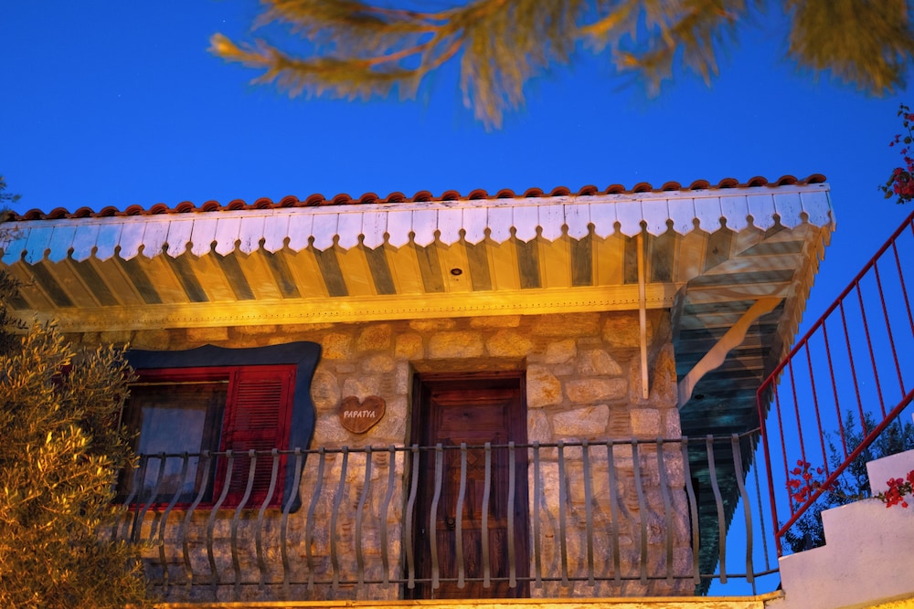 guesthouse by west