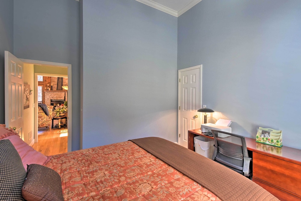 Beautiful Bent Tree Apt w/ Community Perks!