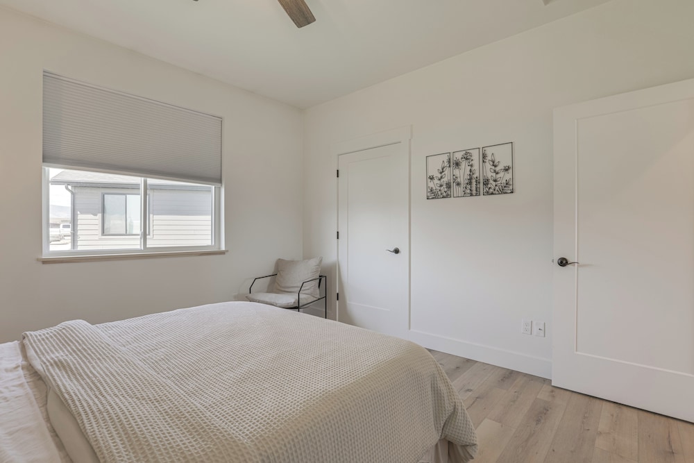 Mtn-views, Pet-friendly! Family Home in Ranchester