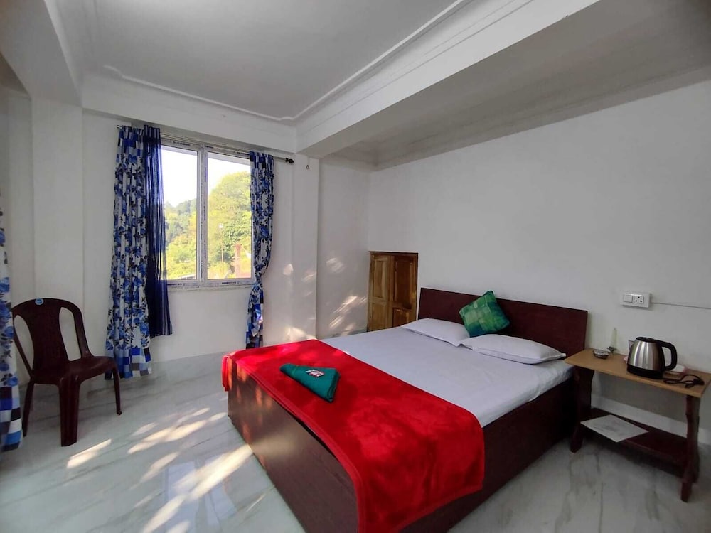 Marmen Homestay Delo Hills