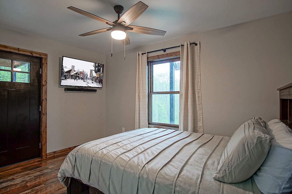 5 Br: Cupp Runneth Over - Luxurious Retreat Nestled 9.7 Miles From Snowshoe