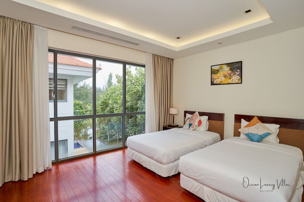 Ocean Luxury Villas Danang