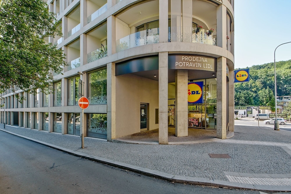 KORA APARTMENTS