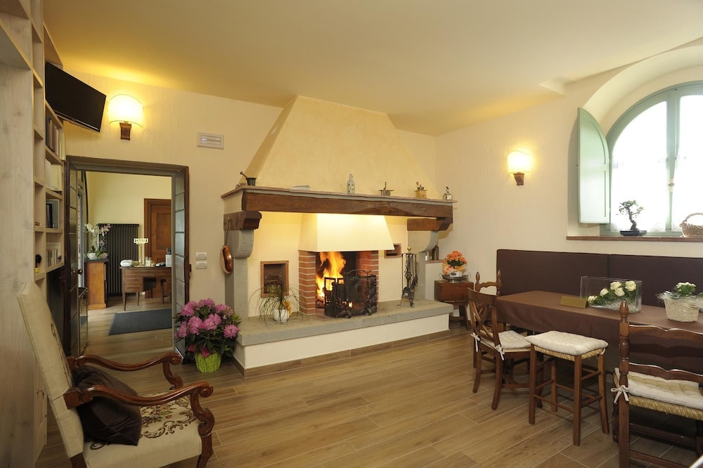 La Pietra Piana Restaurant / Bed & Breakfast photo 3