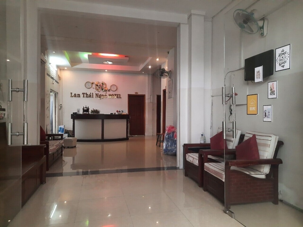 Lan Thai Ngoc view 2
