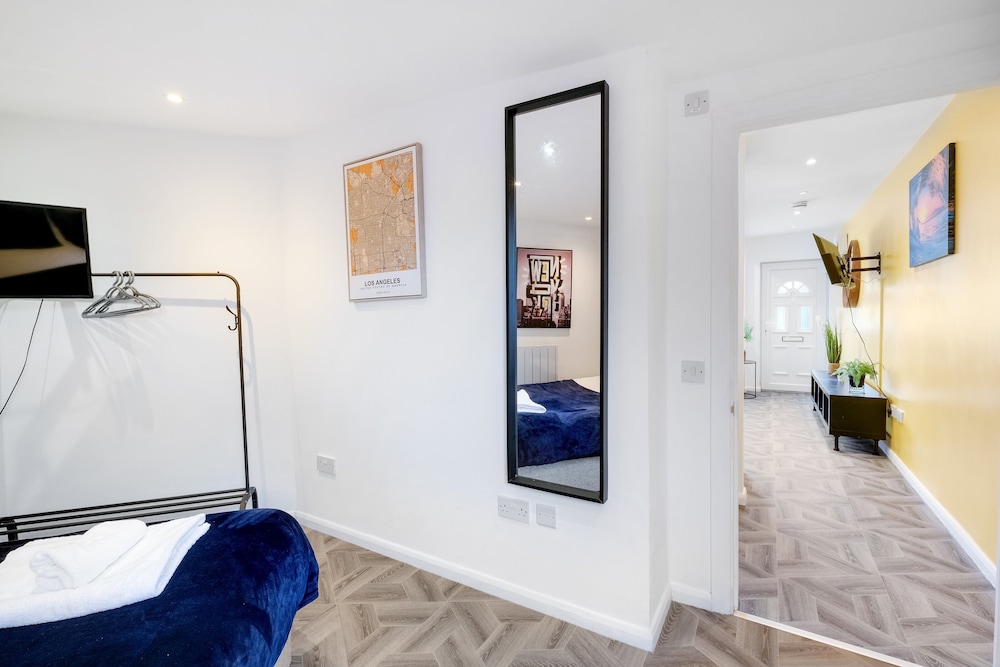 Apartment King House Hayes view 5