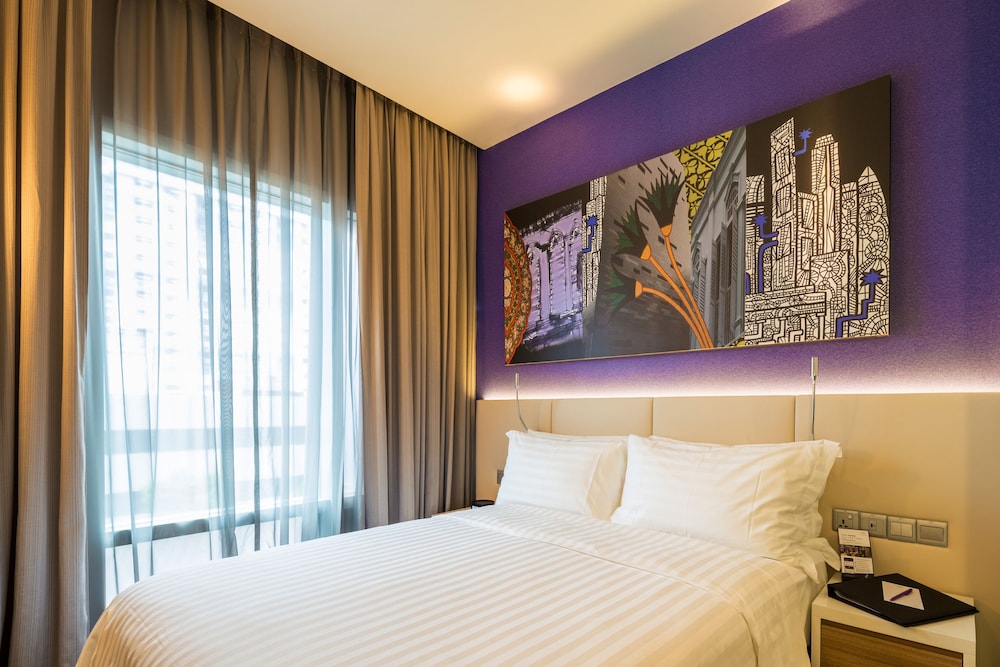 Mercure Singapore Bugis 5