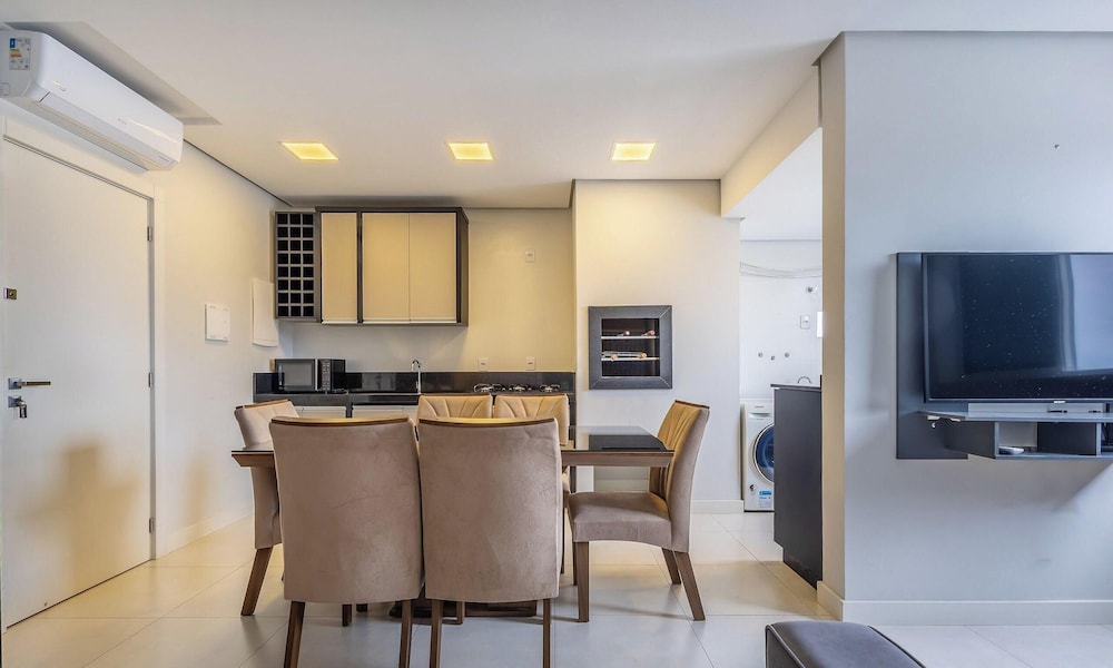 Your Complete Stay Just Minutes From the sea in BC Stls