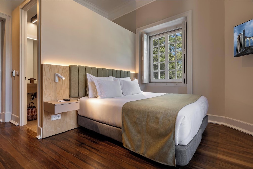 CICIOSO Boutique Hotel