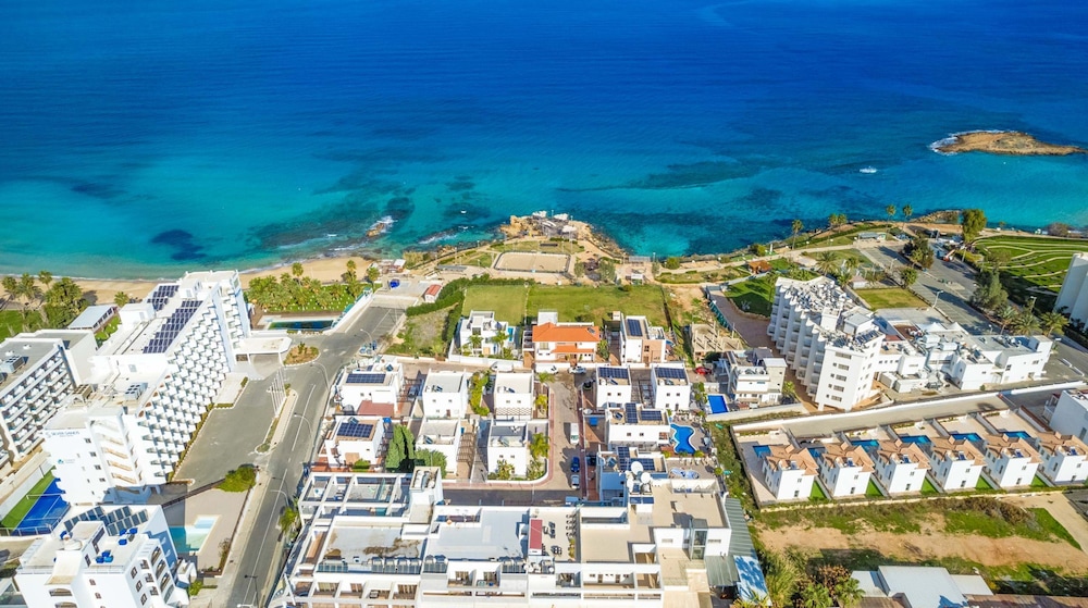 Silver Sands Penthouse