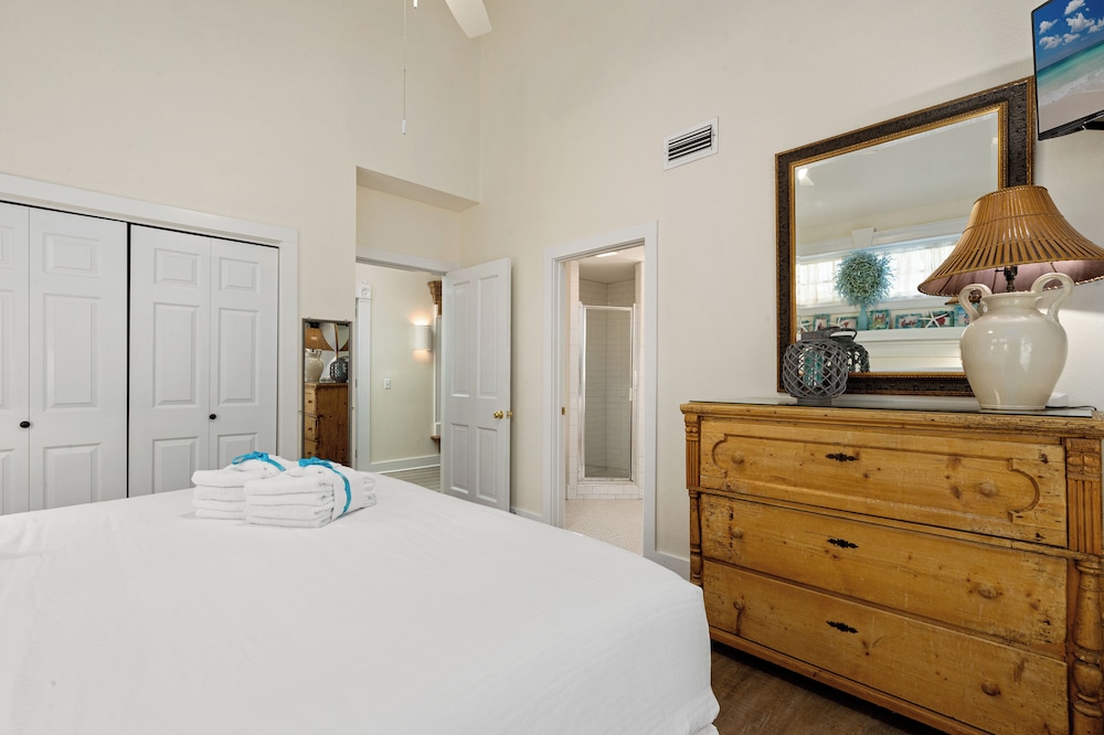 A Winterpast by the Sea - Gulf Front on 30A With Private Pool!