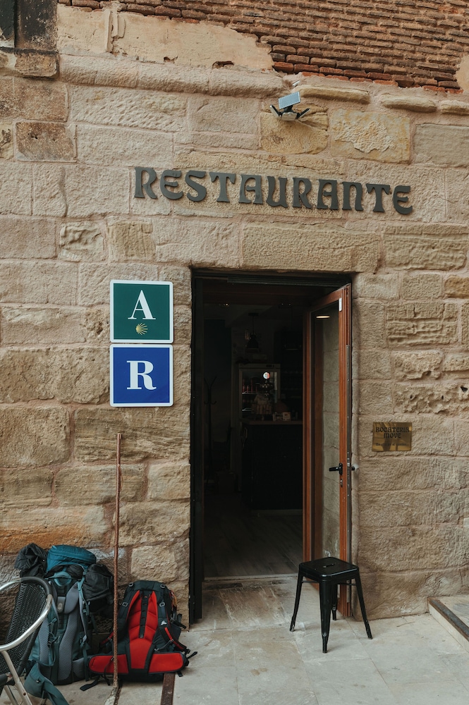 Hostel Albergue La Iglesia