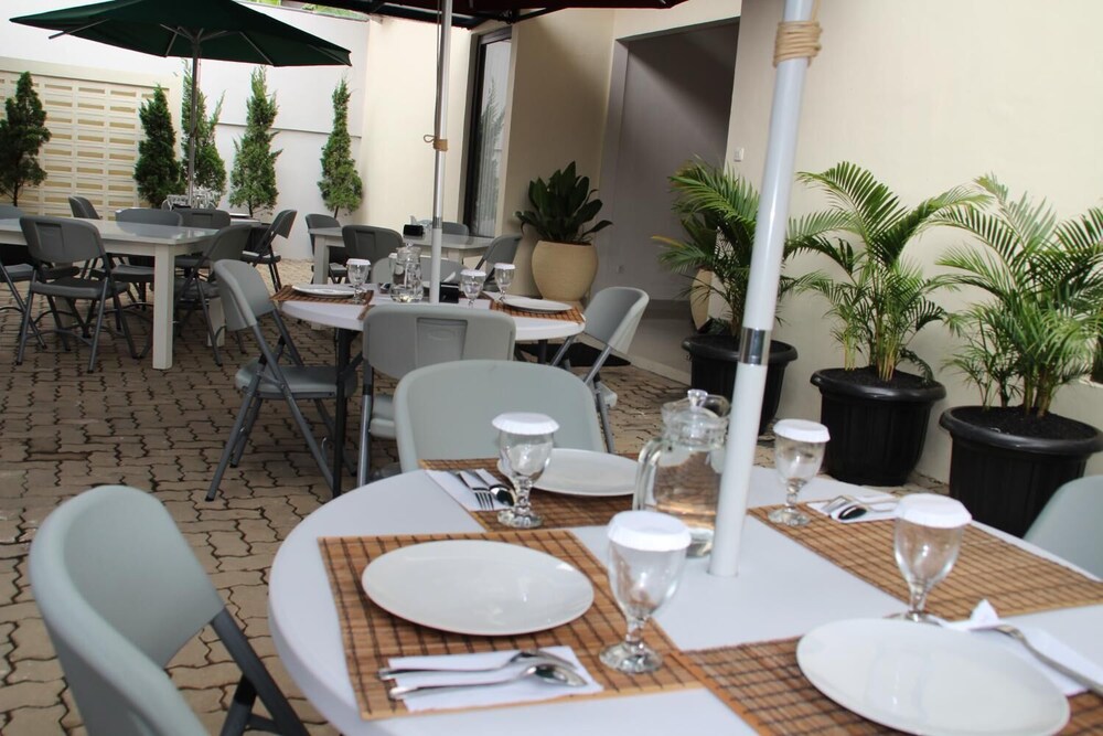 Natura Rumah Singgah Guest House