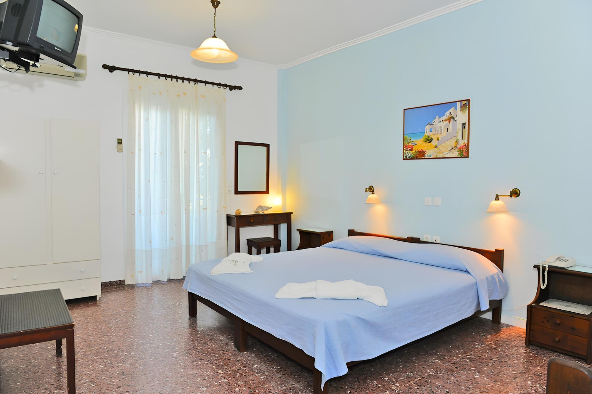 Tilemachos Rooms & Studios