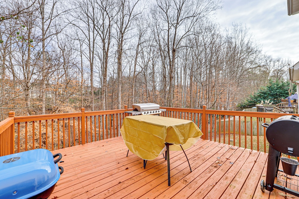 Wooded Trail On-site, Spacious Simpsonville Home