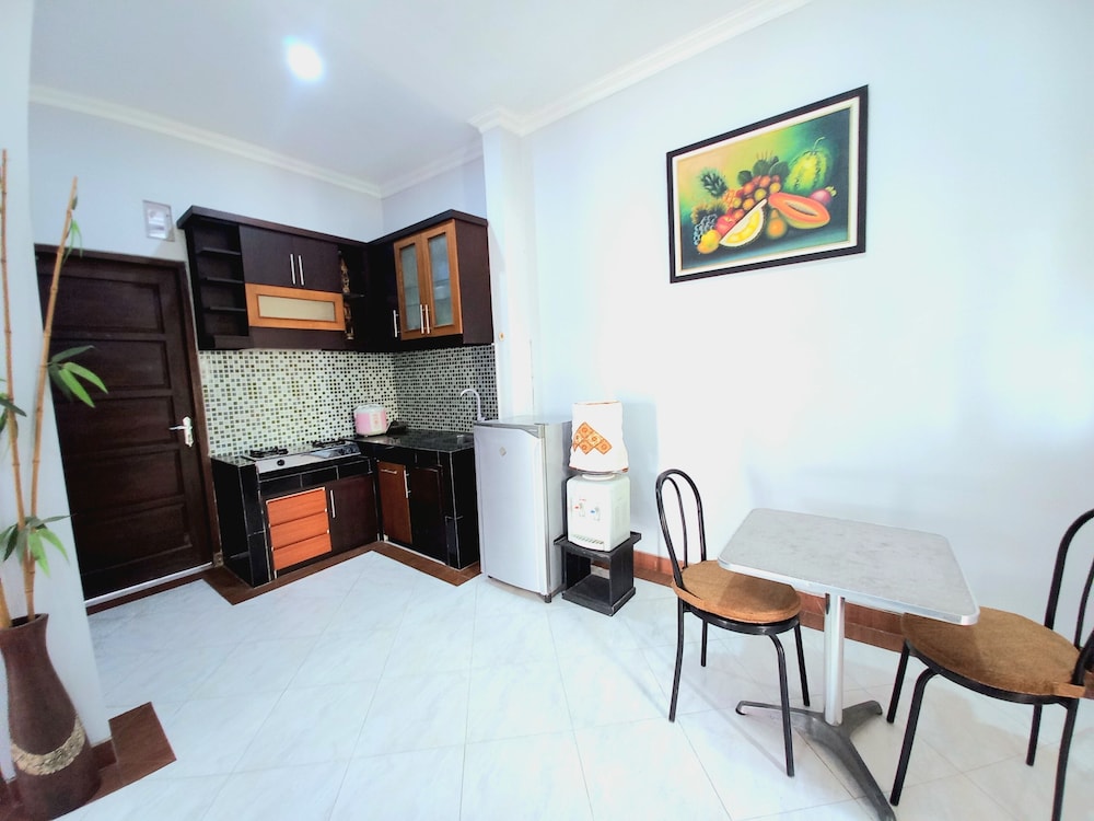 Homestay Jogja Simply Homy Unit Ambarukmo 3 dekat Jogja Expo Center (JEC) view 3