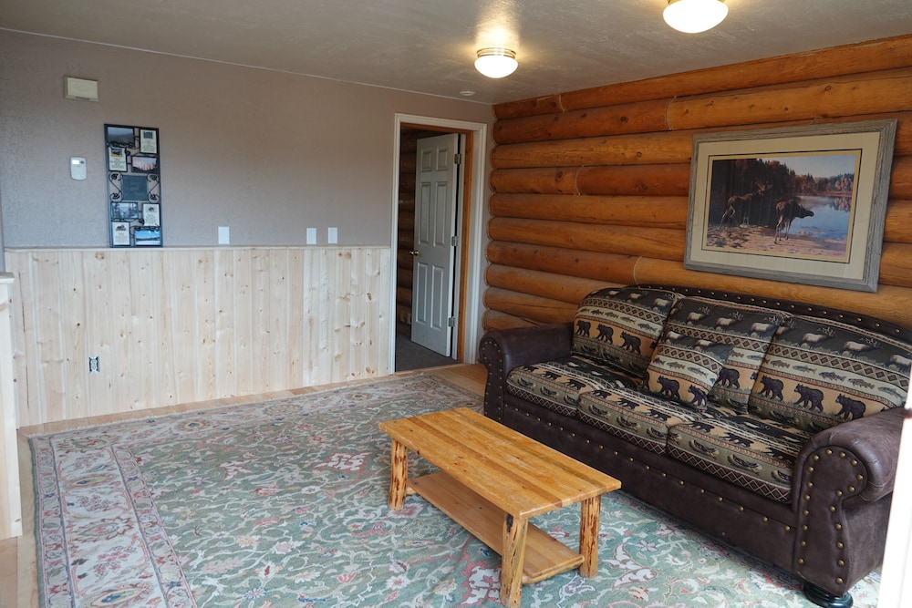 Moran Vacations - Heart 6 Ranch - Property Image 35