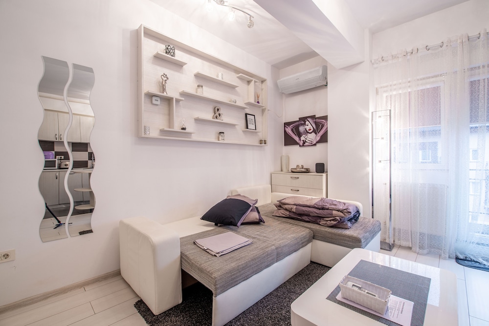 Studio Militari Residence M1 view 2