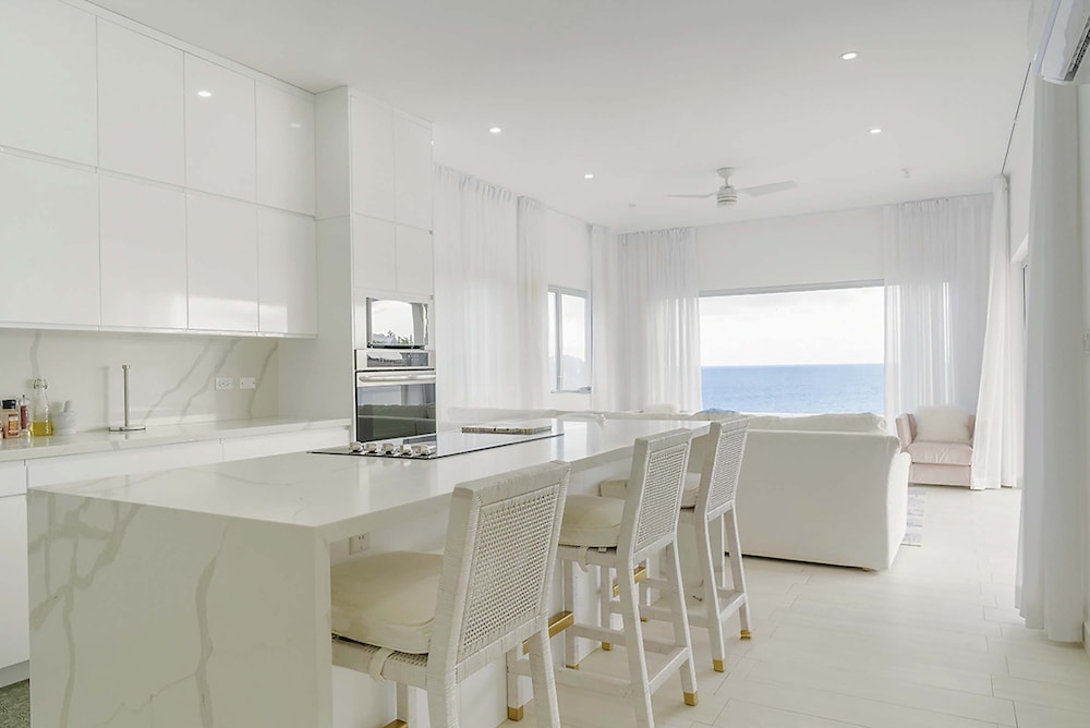 Lilypad Luxurious Cliffside Villa With Stunning Sea Views