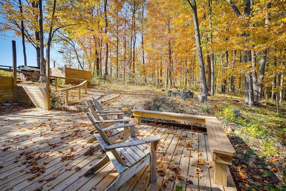 Delaware 'wooded River Retreat' w/ Views & More view 2