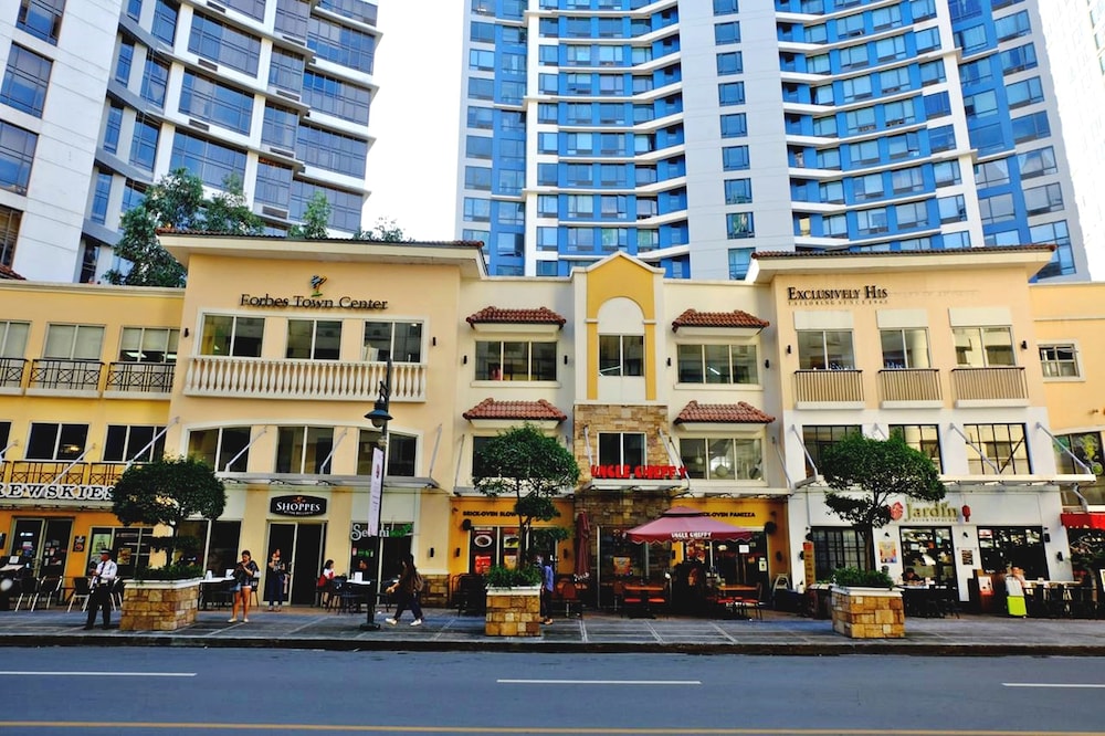 Bellagio Towers by Stays PH