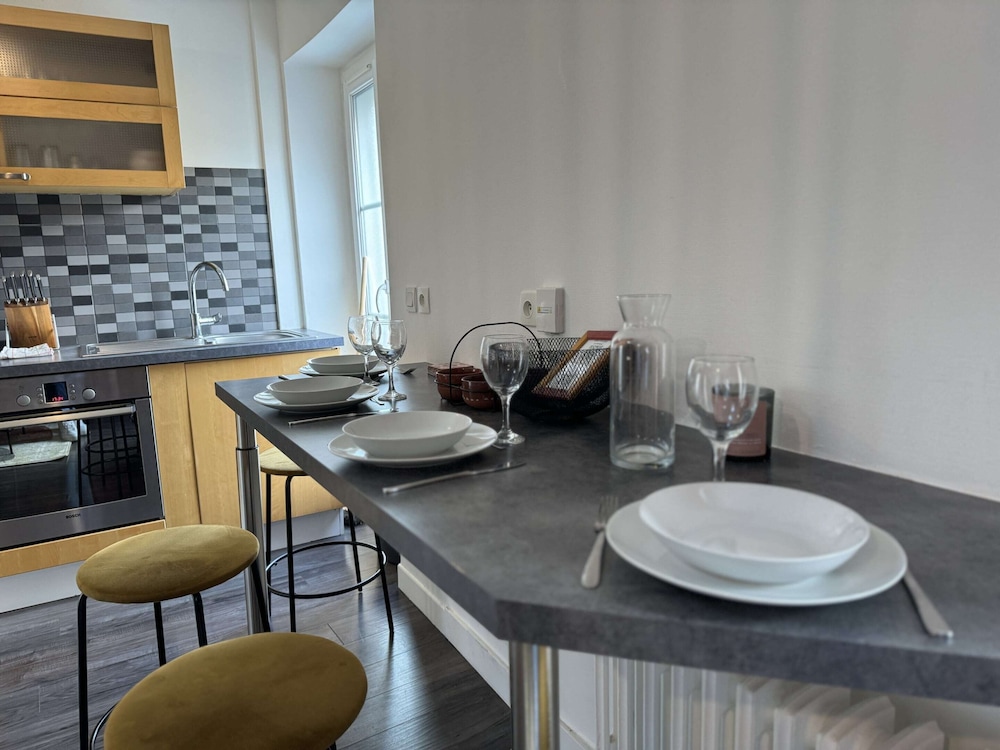 Duplex in Le Mans Near Place D'alger