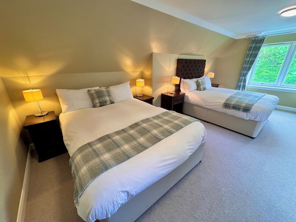 Allt Nan Ros Apartments, Cabins and Cottages