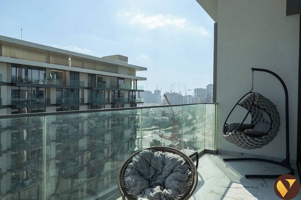 The Pinnacle near Dubai Hills Mall