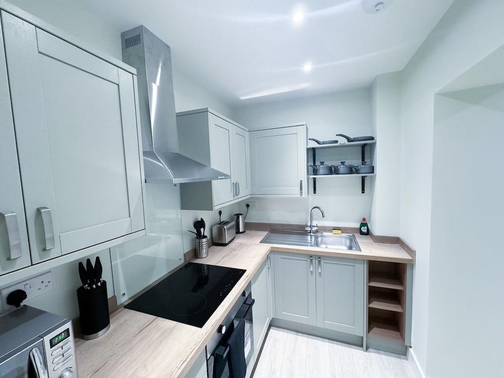 142 Huntingdon Town Centre Apartments