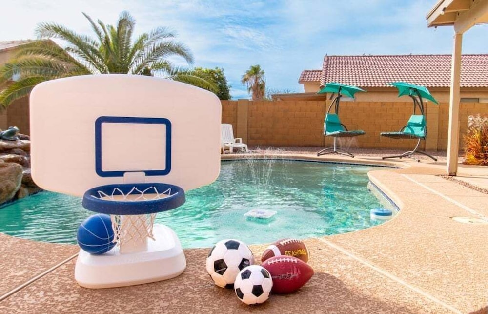 Casa Aria 4br Home & Heated Pool 4 Bedroom Home