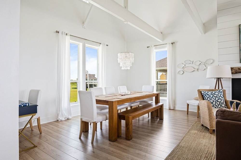 Wild Dunes Cottage 4 Bedroom Home