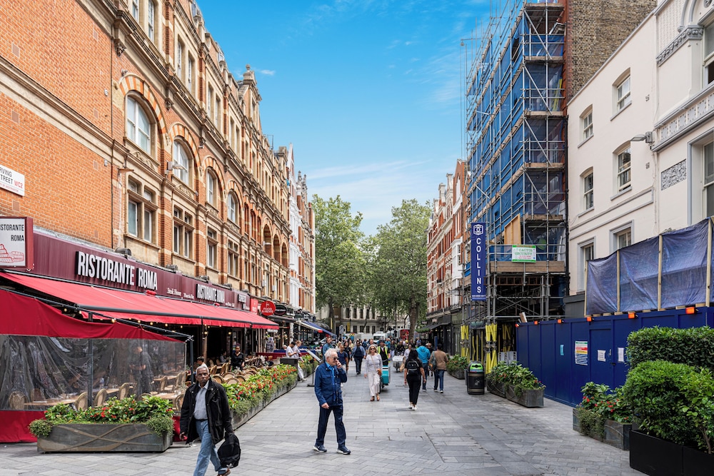 JOIVY Stylish 1 bed flats in Soho