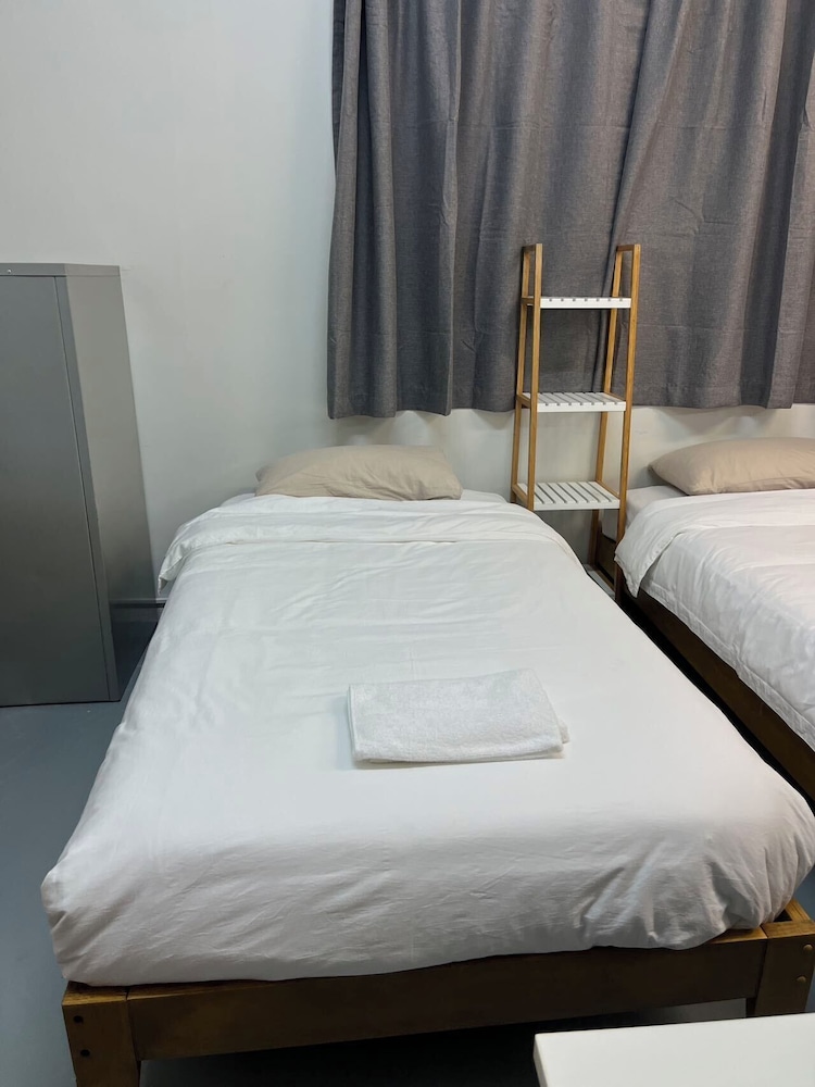 2 Double 3 Single 2 Sofa Beds Studio