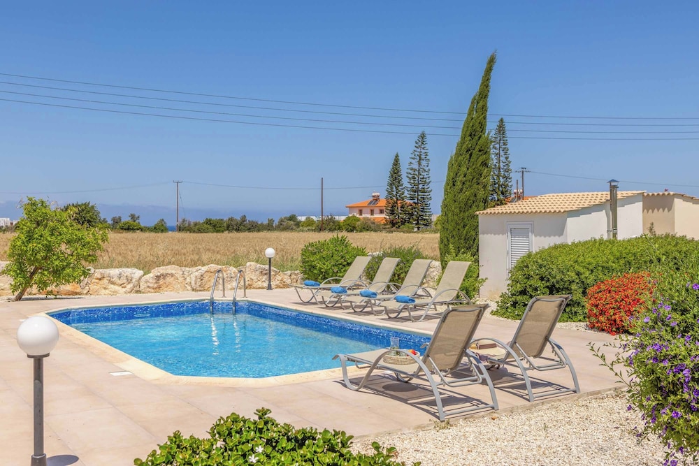 Villa Pomelo
