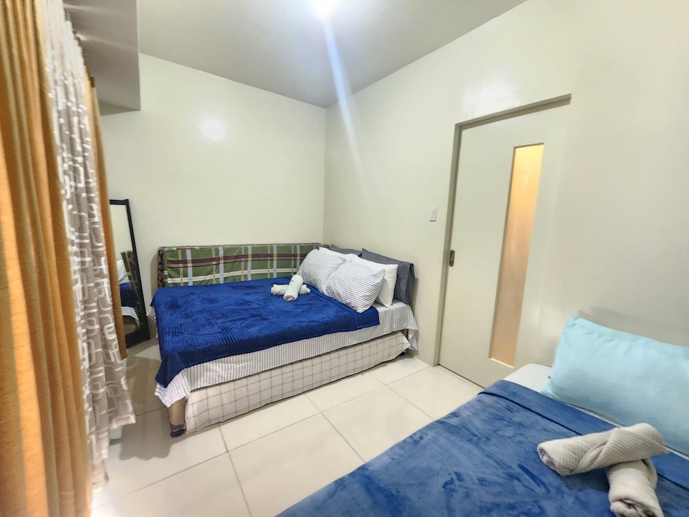1 Bed Flat - Pool - Parking - Wifi