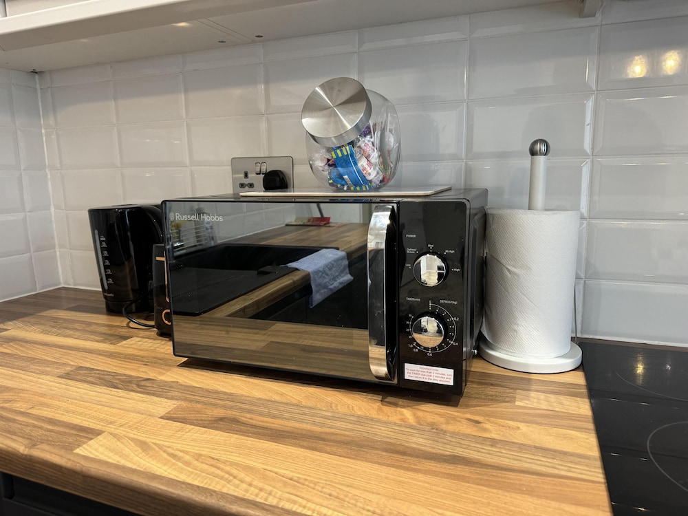 Stunning Flat Near Stratford Shopping Centre