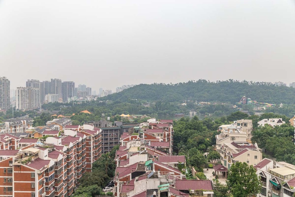 Locals Boutique Apartment Qianshan No.14 view 4