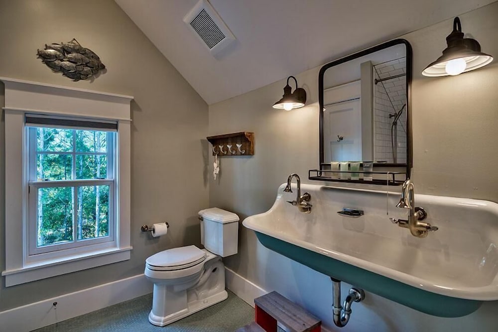 WaterColor Reunions 7 Bedroom Holiday Home by Five Star Properties