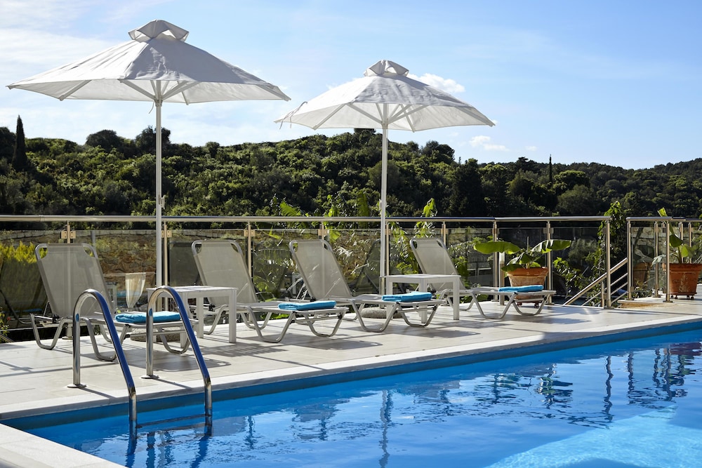 Karvouno Villas