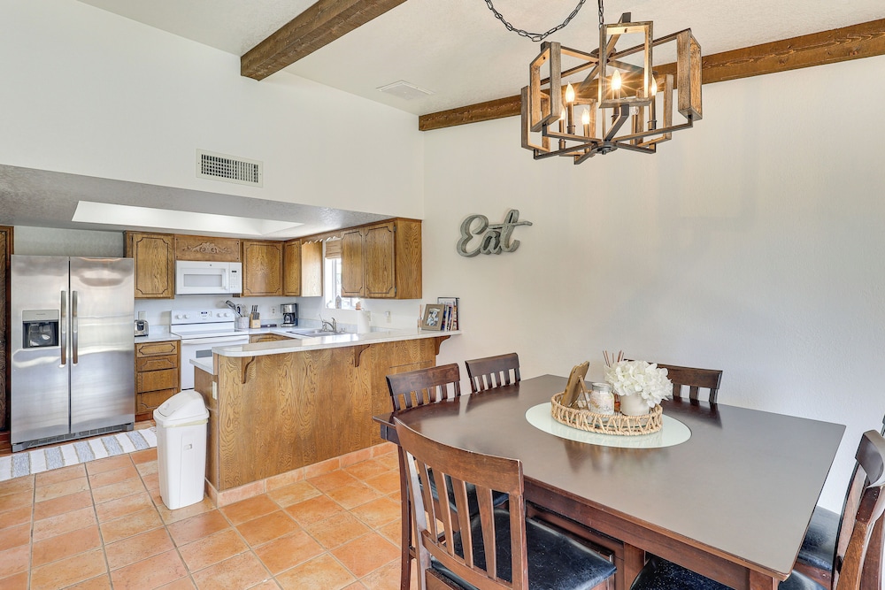 Swim, Grill & Chill: Lake Havasu City Getaway
