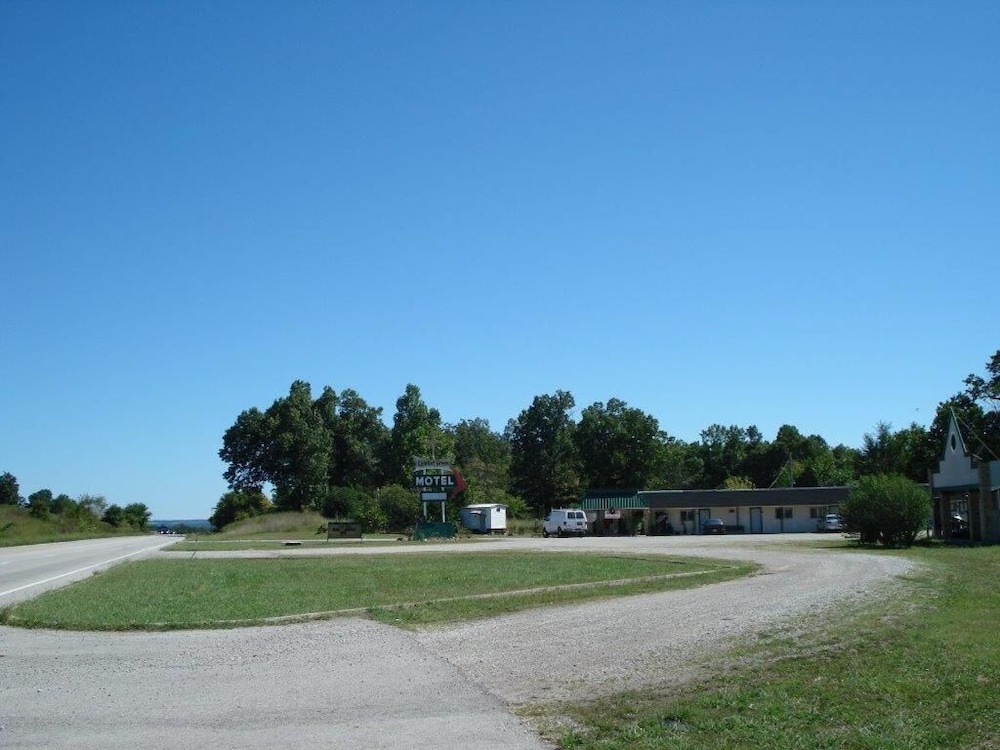 Comfort Green Motel - Property Image 16