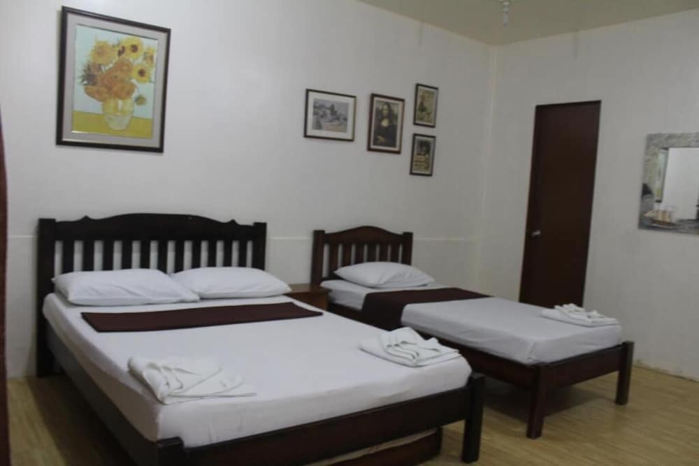 Coron Village Lodge