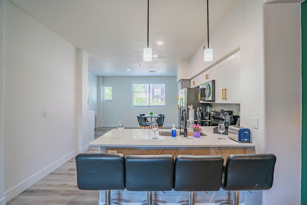ROVE LIVING/KB - Zone Westgate