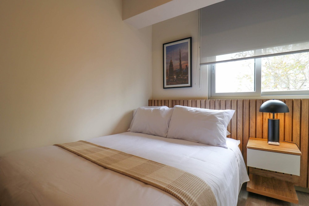 w Prestigious 3BR w Great Balcony in Miraflores