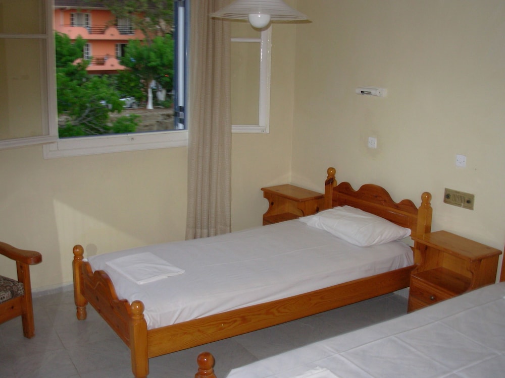 Louisa Apartments