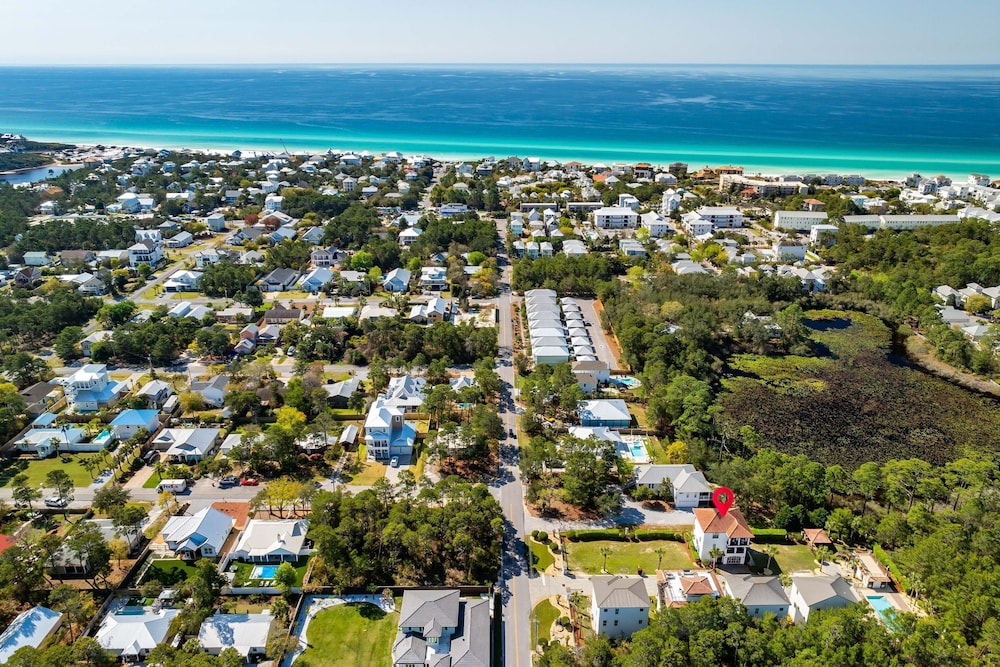 Modern Stay Near 30A w Pool Balcony Golf Cart Rental 30A Sunset Cove